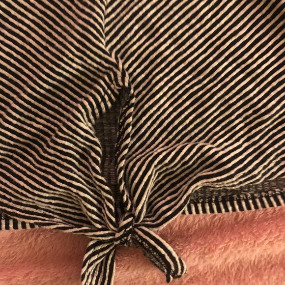 Striped Tank - Picture 3 of 4